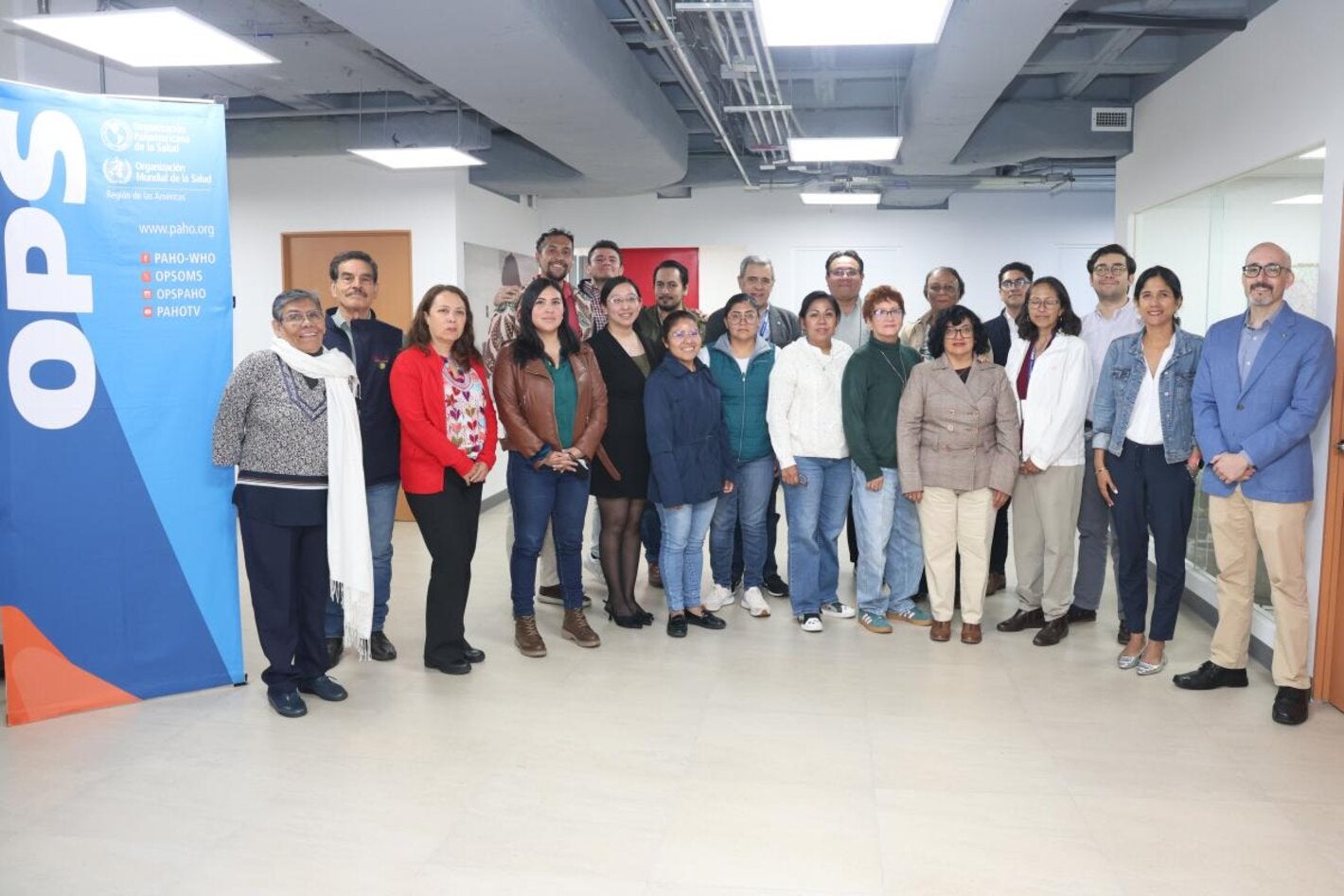 Grupo de personas participantes del taller
