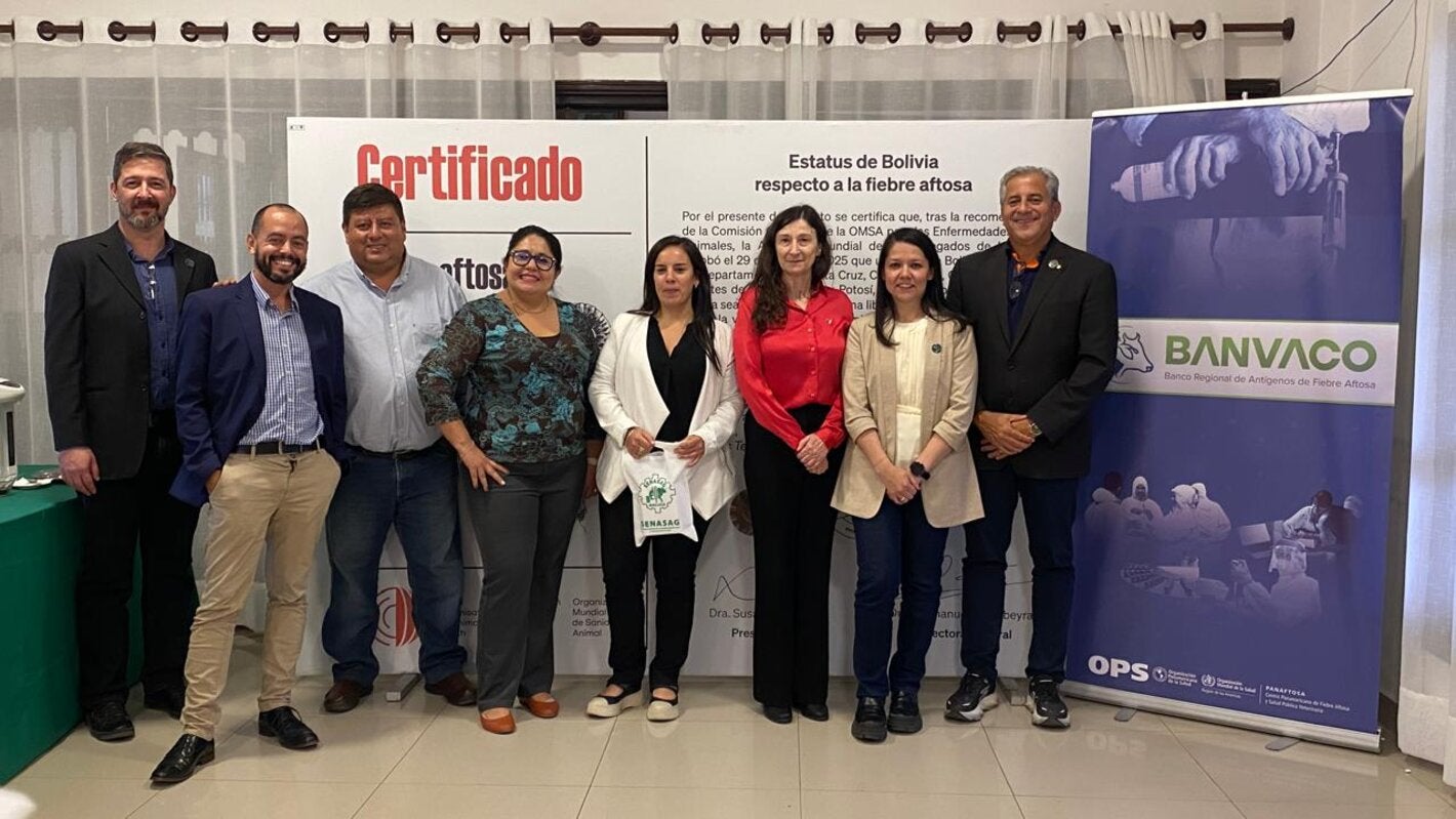 especialista de epidemiología y fiebre aftosa en reunión de BANVACO, en Bolivia