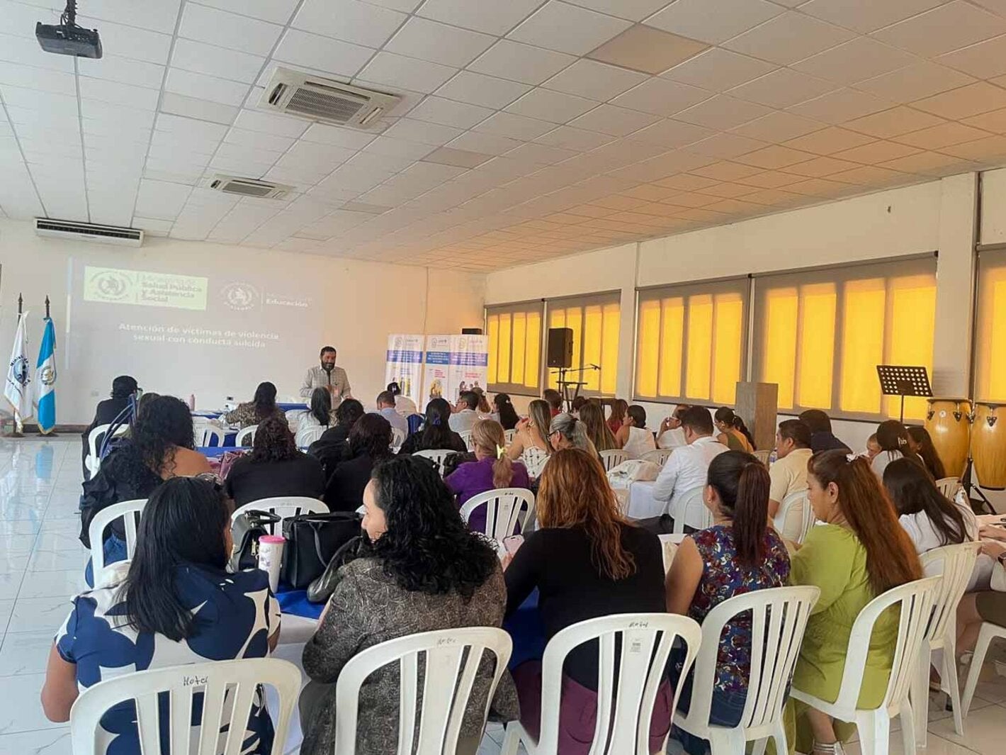 Prevenir y atender la conducta suicida