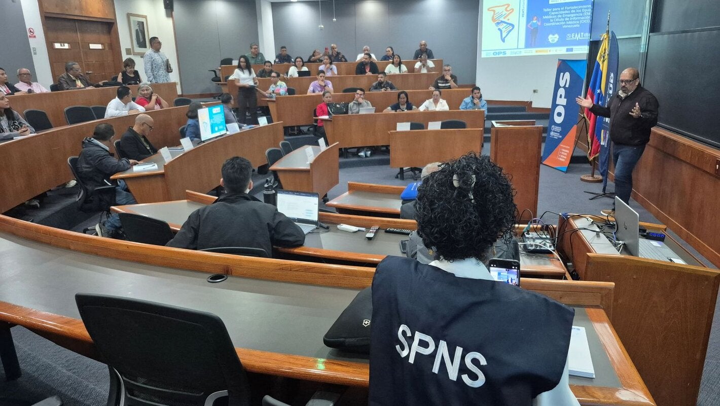 El taller sobre CICOM y EMTs tuvo una duración total de 40 horas, distribuidos en cinco días