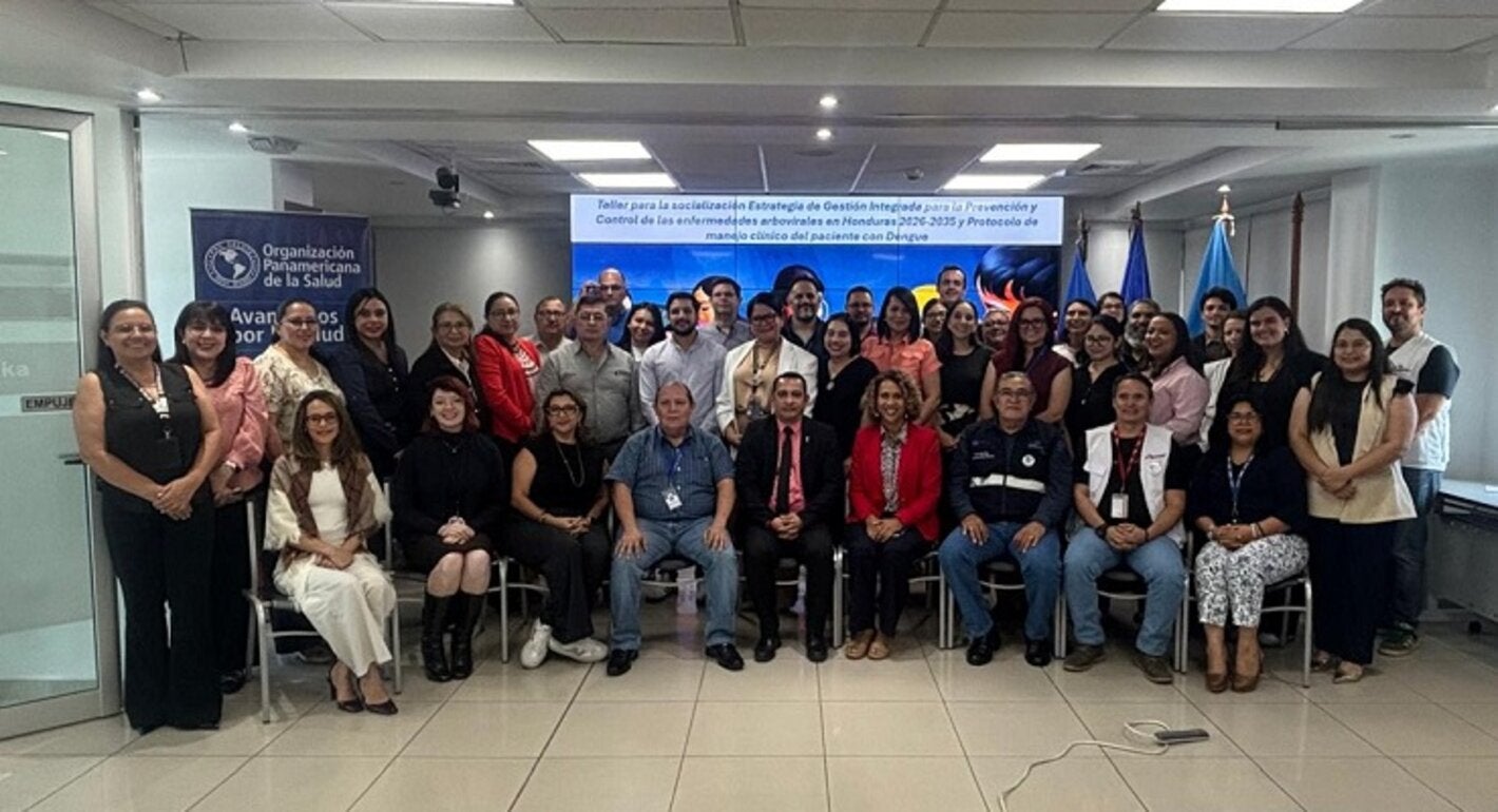 Participantes en socialización de protocolo y EGI-Dengue