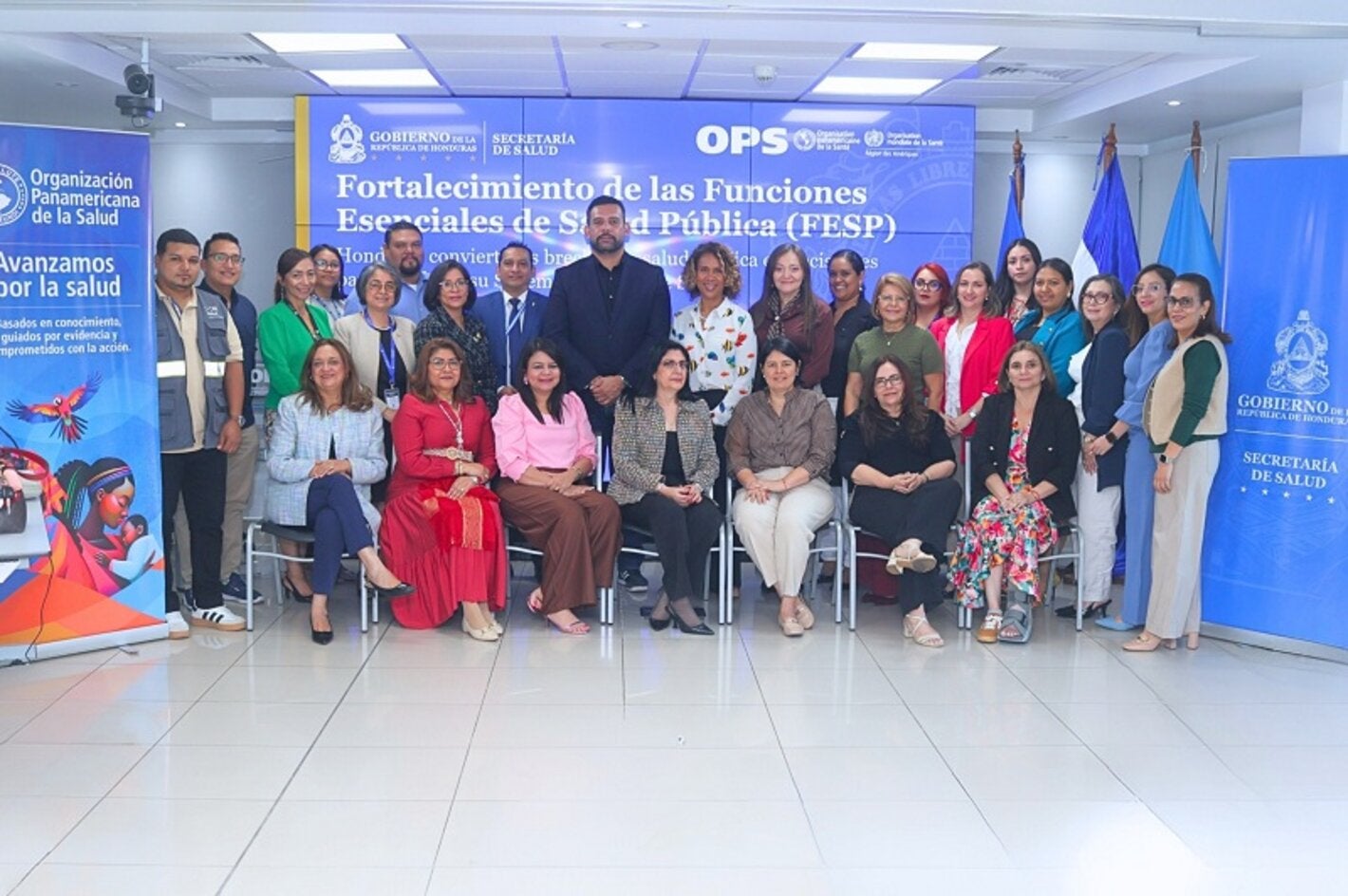 Autoridades y equipo FESP