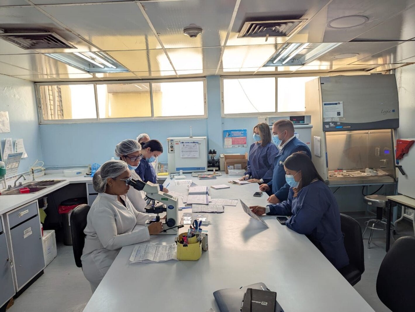 Con apoyo de Unitaid, OPS y Ministerio de Salud impulsan el diagnóstico oportuno en personas con enfermedad avanzada por VIH