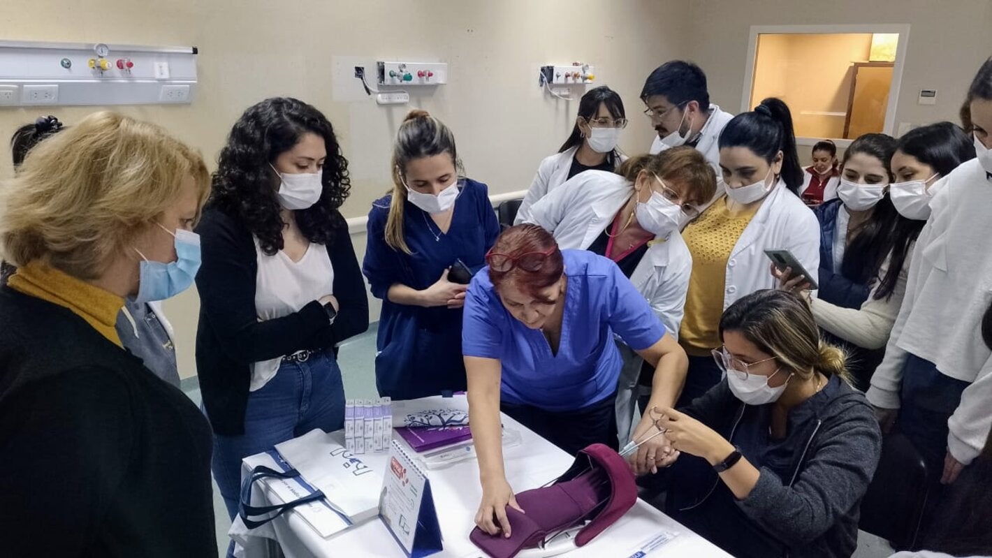 Simuladores siendo utilizados durante una capacitación