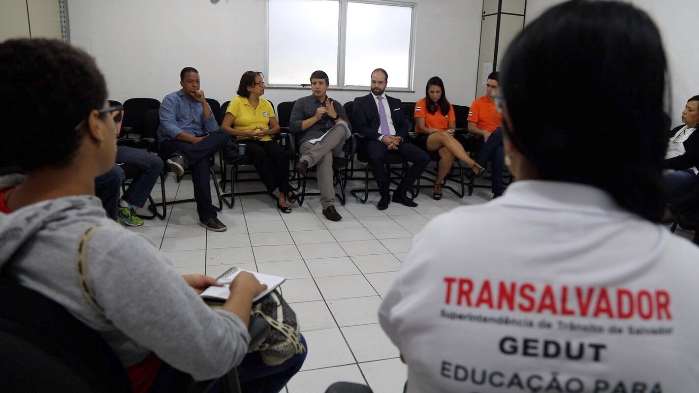 Reunión Transalvador