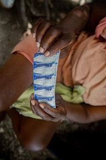 Tablets to purify water