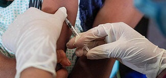 Comité Nacional Asesor de los Eventos Supuestamente Atribuidos a la Vacunación o Inmunización (ESAVI)