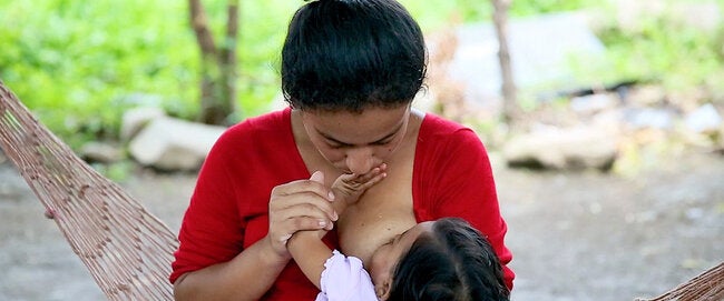La lactancia materna: Una decisión de impacto positivo en la salud y  economía familiar
