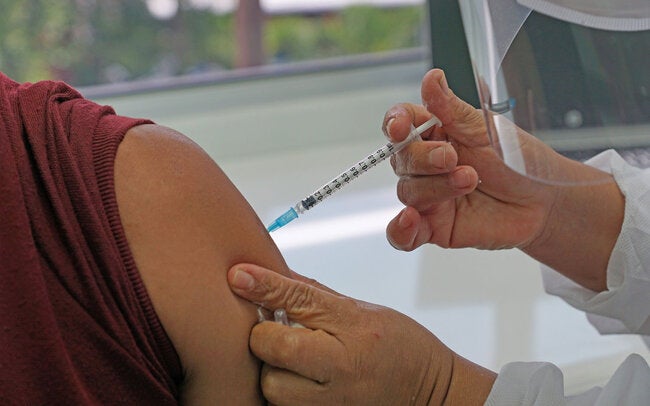 PAHO calls for closing vaccination gap generated by COVID-19 pandemic disruption - PAHO/WHO - Vimarsana News