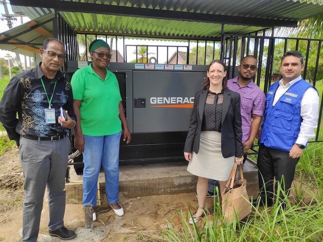 PAHO donates two generators to the Regional Health Services Suriname in