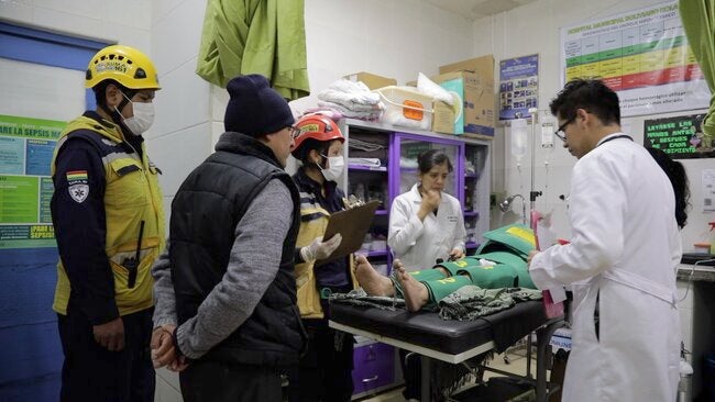 Medical team supporting a Carla Botetano