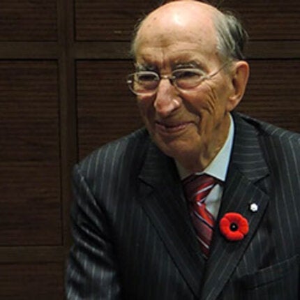 El Honorable Marc Lalonde