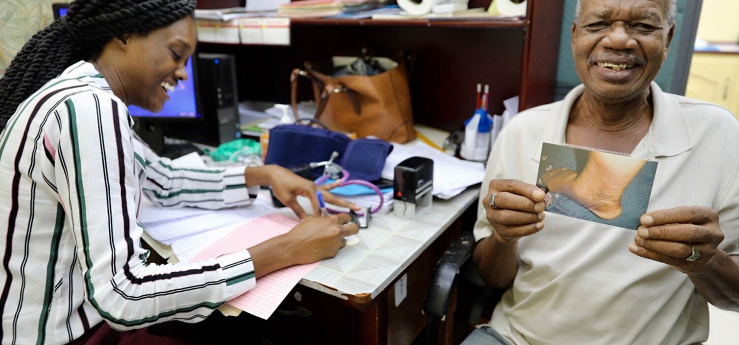 Historia de éxito: Haití. Guerrero tenaz contra la filariasis linfática