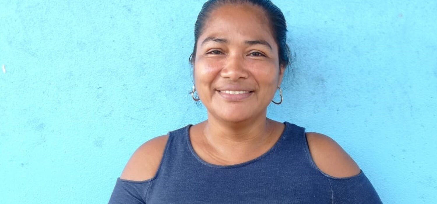 Georgina colaboradora voluntaria de la Moskitia hnd