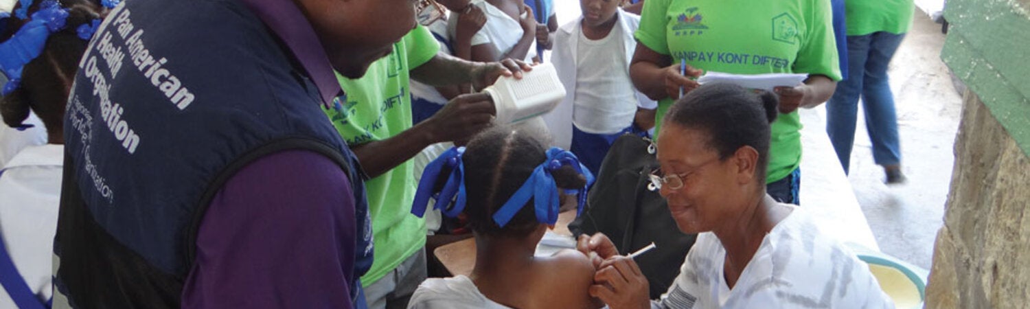 Diphtheria vaccination in Haiti