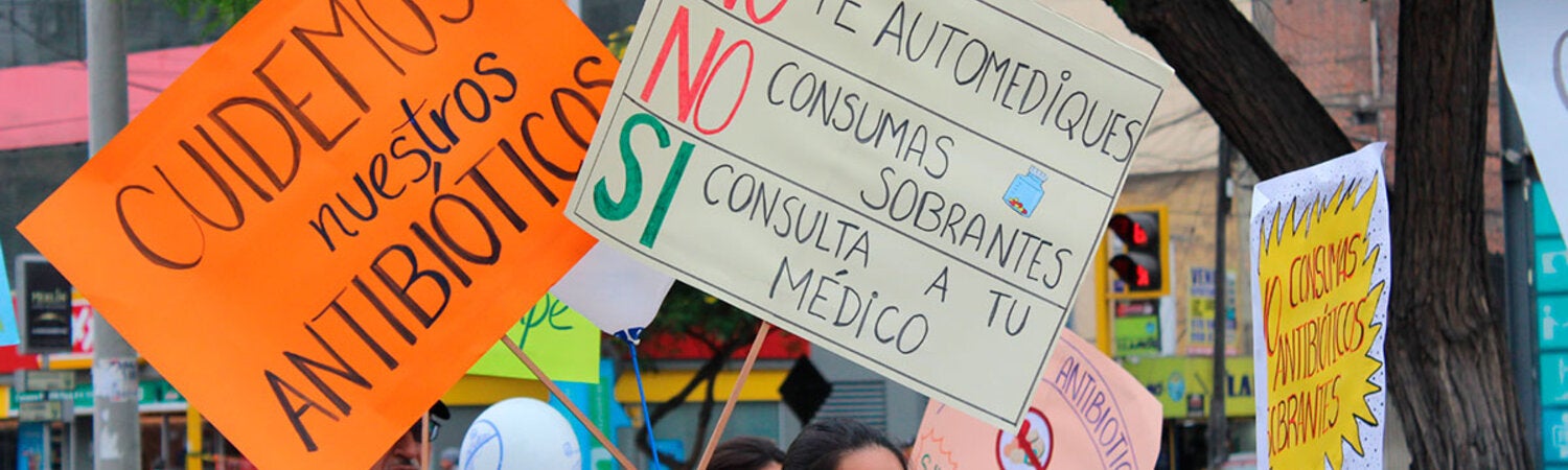 cartel resistencia antimicrobiana