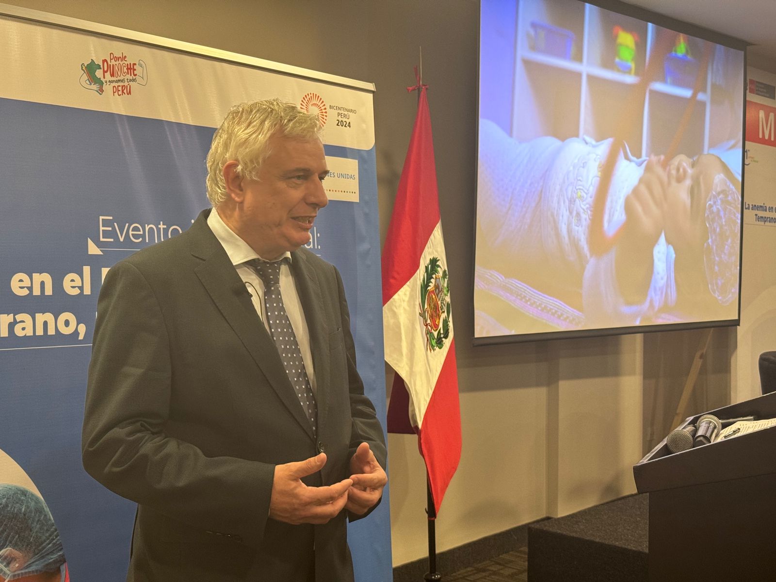 OPS/Adriana Navarro || Dr. Leo Neverdeen, Asesor Regional de Nutrición Alimentaria y Actividad Física en las Escuelas de la OPS 